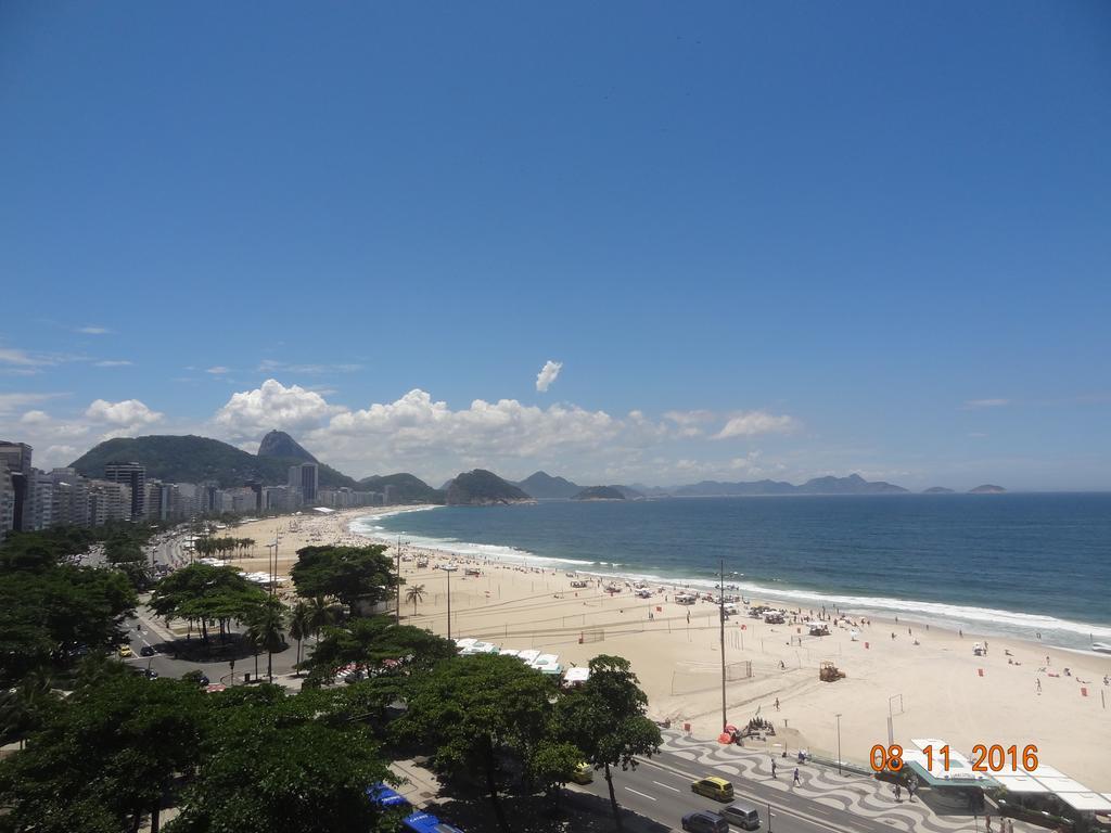 Oceanfront Copacabana Apartment Rio de Janeiro Bagian luar foto